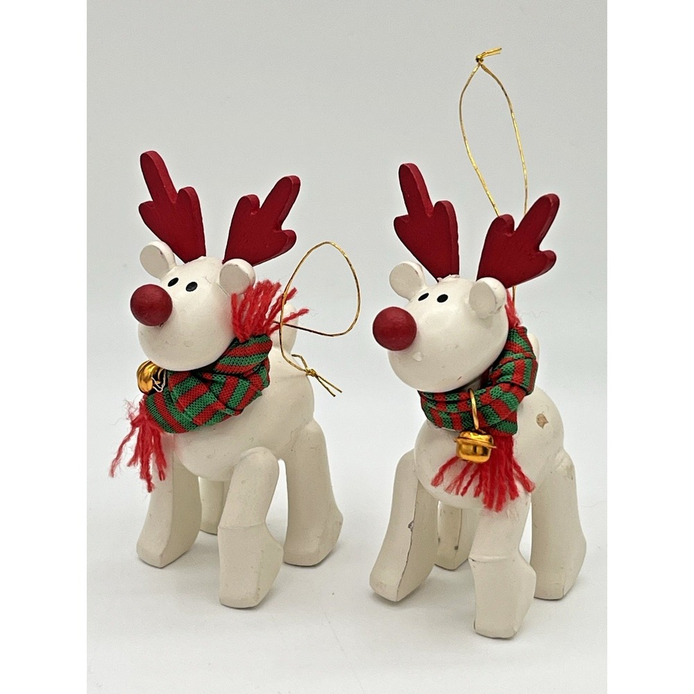 Vintage 1987 Avon Belvedeer White Christmas Wood Reindeer Lot of 2